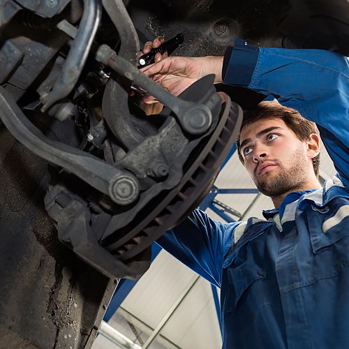 Замена передних рычагов Chevrolet Aveo.