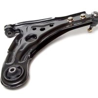 Замена передних рычагов Chevrolet Aveo.