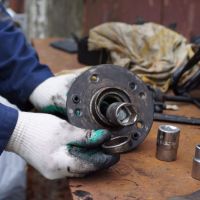 Замена передних подшипников ступицы Chevrolet Aveo.