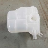 Замена расширительного бачка Chevrolet Aveo