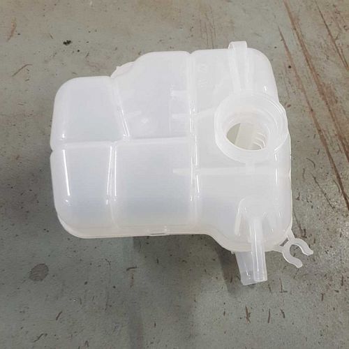 Замена расширительного бачка Chevrolet Aveo